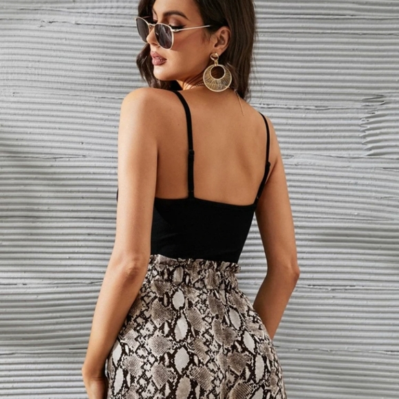 SHEIN Snakeskin Print Rosegold Brown Sz L without Belt - Picture 4 of 7